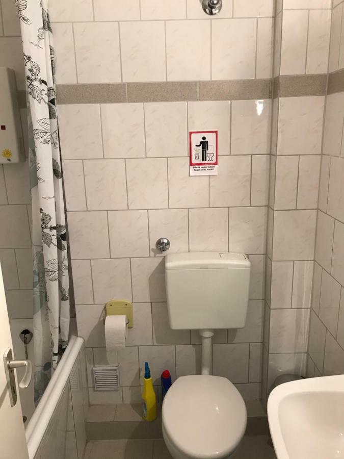 Ferienwohnungen In Moenchengladbach Extérieur photo